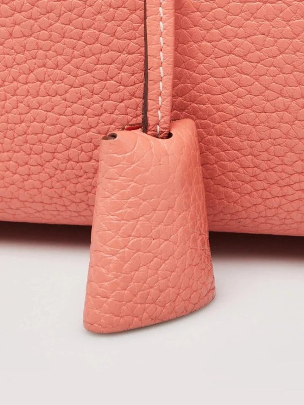Hermes 35cm Crevette Clemence Leather Victoria II Bag - Picture 6 of 12